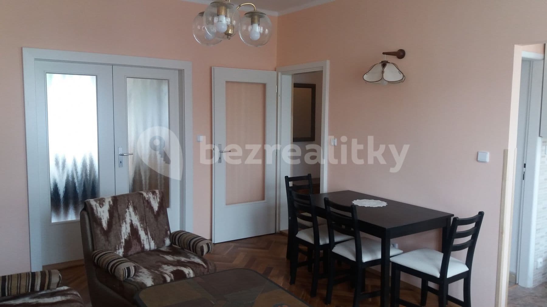 Pronájem bytu 2+1 57 m², 1. Máje, Habartov, Karlovarský kraj Pronájem bytu 2+1 57 m², 1. Máje, Habartov, Karlovarský kraj