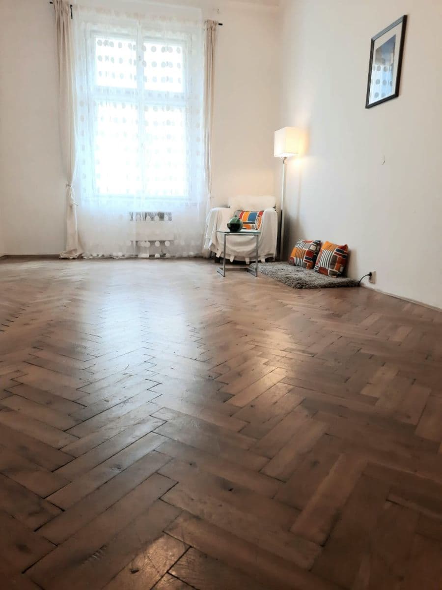 Pronájem bytu 2+1 65 m², Krásova, Praha, Praha Pronájem bytu 2+1 65 m², Krásova, Praha, Praha