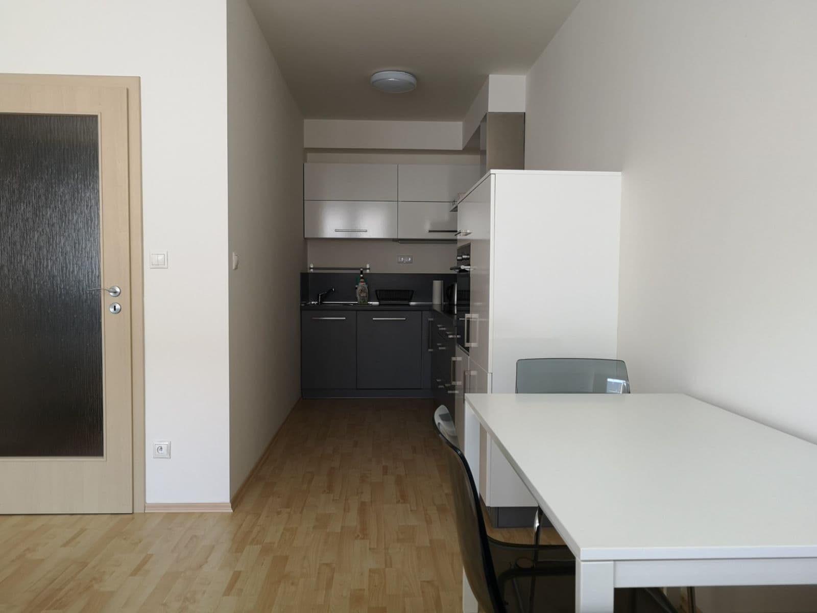 Pronájem bytu 2+kk 55 m², U Hostavického potoka, Praha, Praha Pronájem bytu 2+kk 55 m², U Hostavického potoka, Praha, Praha