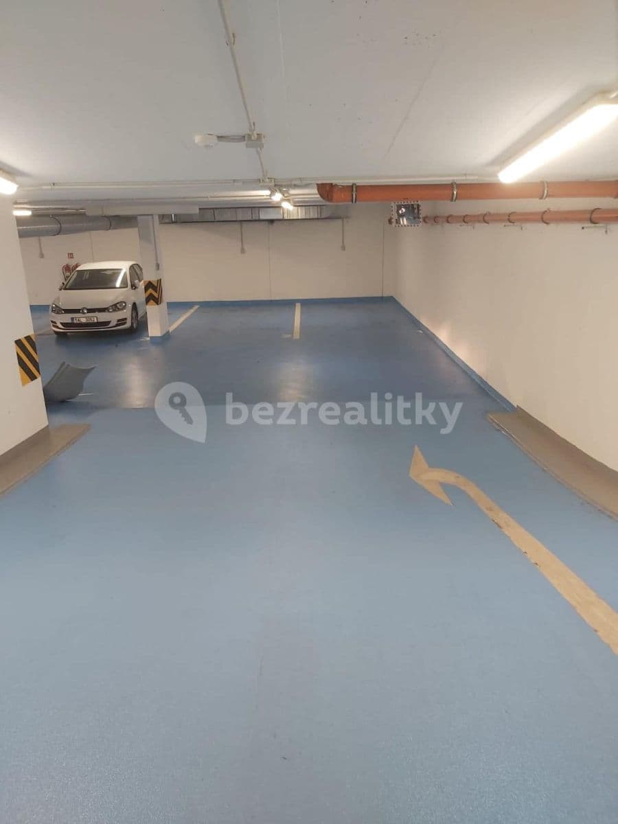 Pronájem garáže 18 m², Na Maninách, Praha, Praha Pronájem garáže 18 m², Na Maninách, Praha, Praha