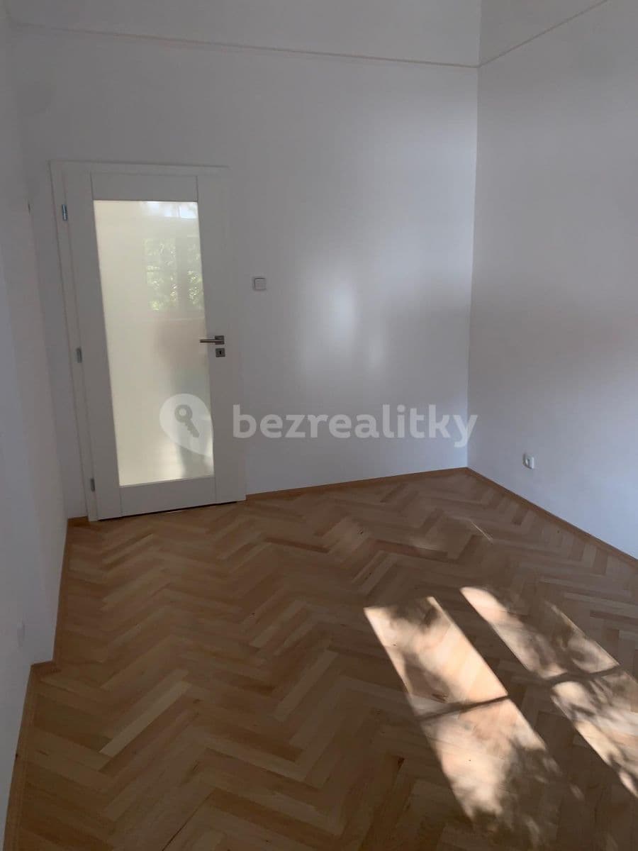 Pronájem bytu 3+1 93 m², Jana Zajíce, Praha, Praha Pronájem bytu 3+1 93 m², Jana Zajíce, Praha, Praha