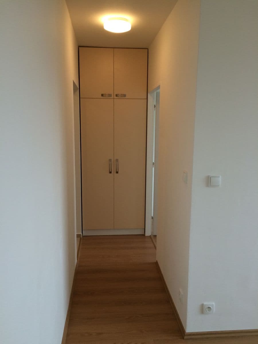 Pronájem bytu 2+kk 42 m², Pavlíkova, Praha, Praha Pronájem bytu 2+kk 42 m², Pavlíkova, Praha, Praha