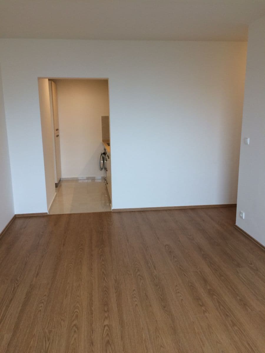 Pronájem bytu 2+kk 42 m², Pavlíkova, Praha, Praha Pronájem bytu 2+kk 42 m², Pavlíkova, Praha, Praha