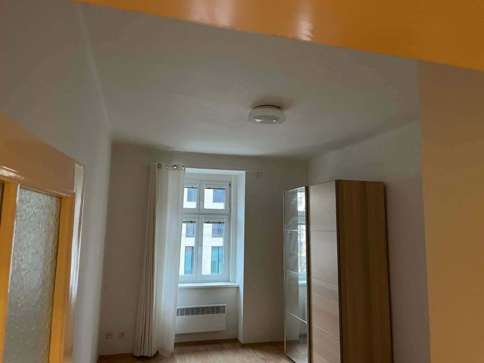 Pronájem bytu 2+kk 55 m², Komunardů, Praha, Praha Pronájem bytu 2+kk 55 m², Komunardů, Praha, Praha