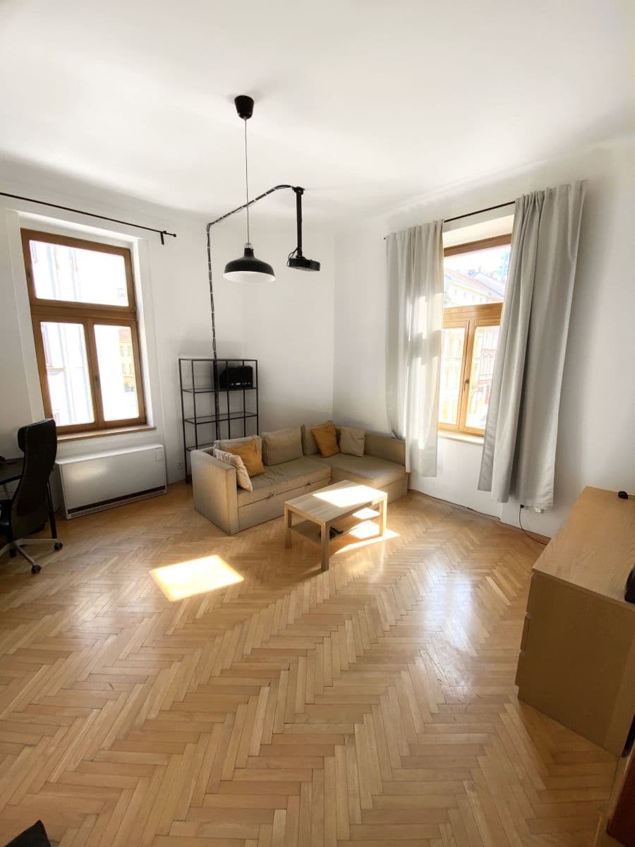 Pronájem bytu 3+kk 61 m², Jeronýmova, Praha, Praha Pronájem bytu 3+kk 61 m², Jeronýmova, Praha, Praha