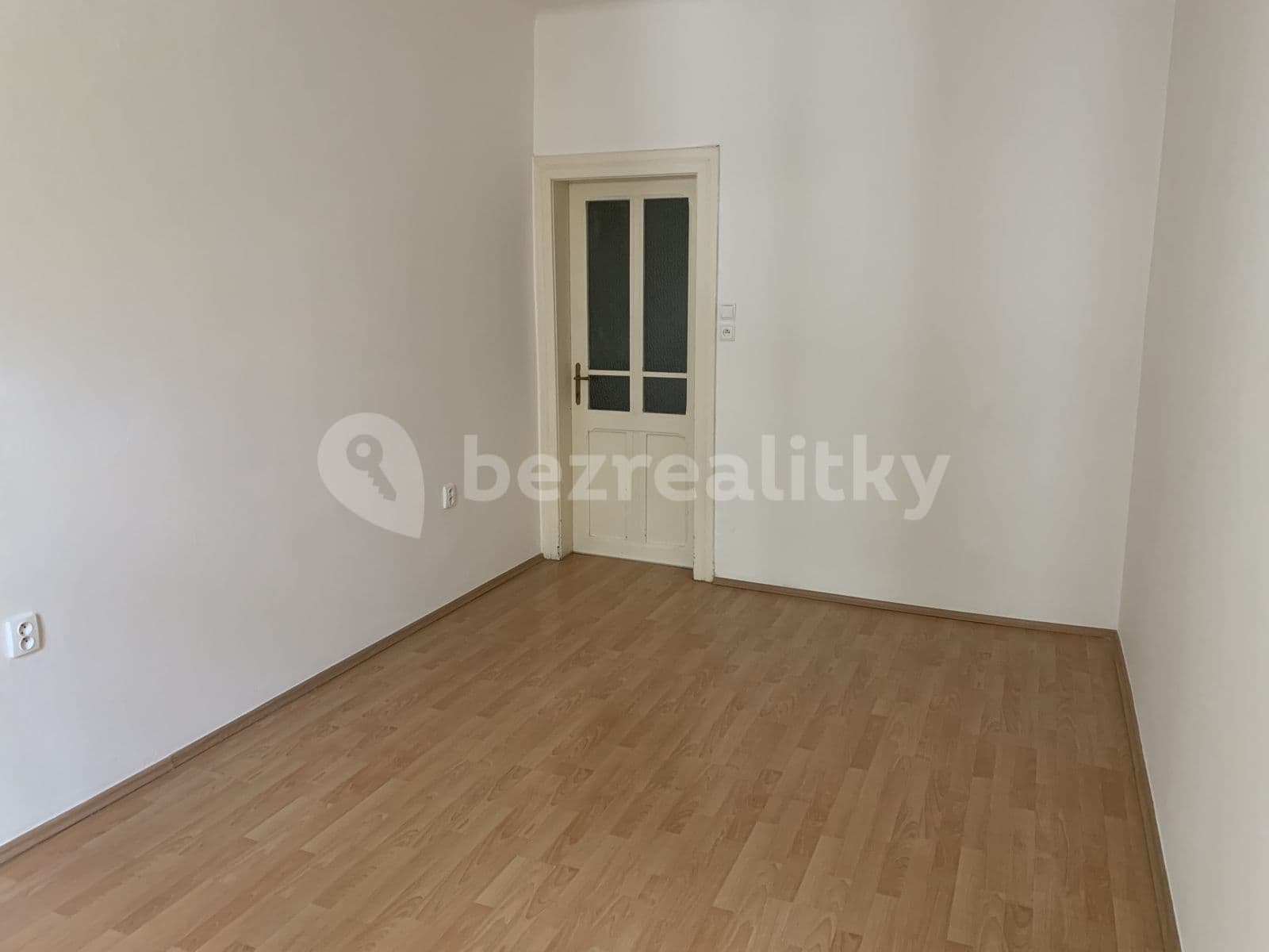 Pronájem bytu 2+kk 44 m², Mojmírova, Praha, Praha Pronájem bytu 2+kk 44 m², Mojmírova, Praha, Praha