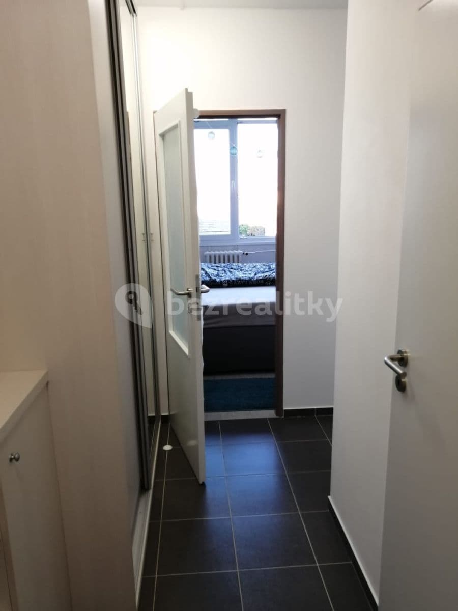 Pronájem bytu 2+kk 43 m², Okružní, Slaný, Středočeský kraj Pronájem bytu 2+kk 43 m², Okružní, Slaný, Středočeský kraj