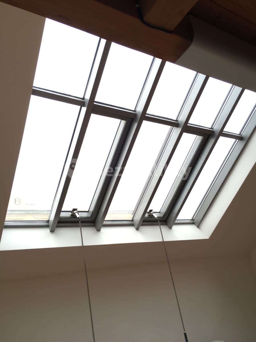 Pronájem bytu 2+kk 65 m², Korunní, Praha, Praha Pronájem bytu 2+kk 65 m², Korunní, Praha, Praha