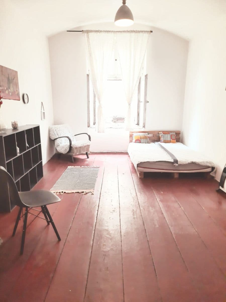 Pronájem bytu 3+1 92 m², Krásova, Praha, Praha Pronájem bytu 3+1 92 m², Krásova, Praha, Praha