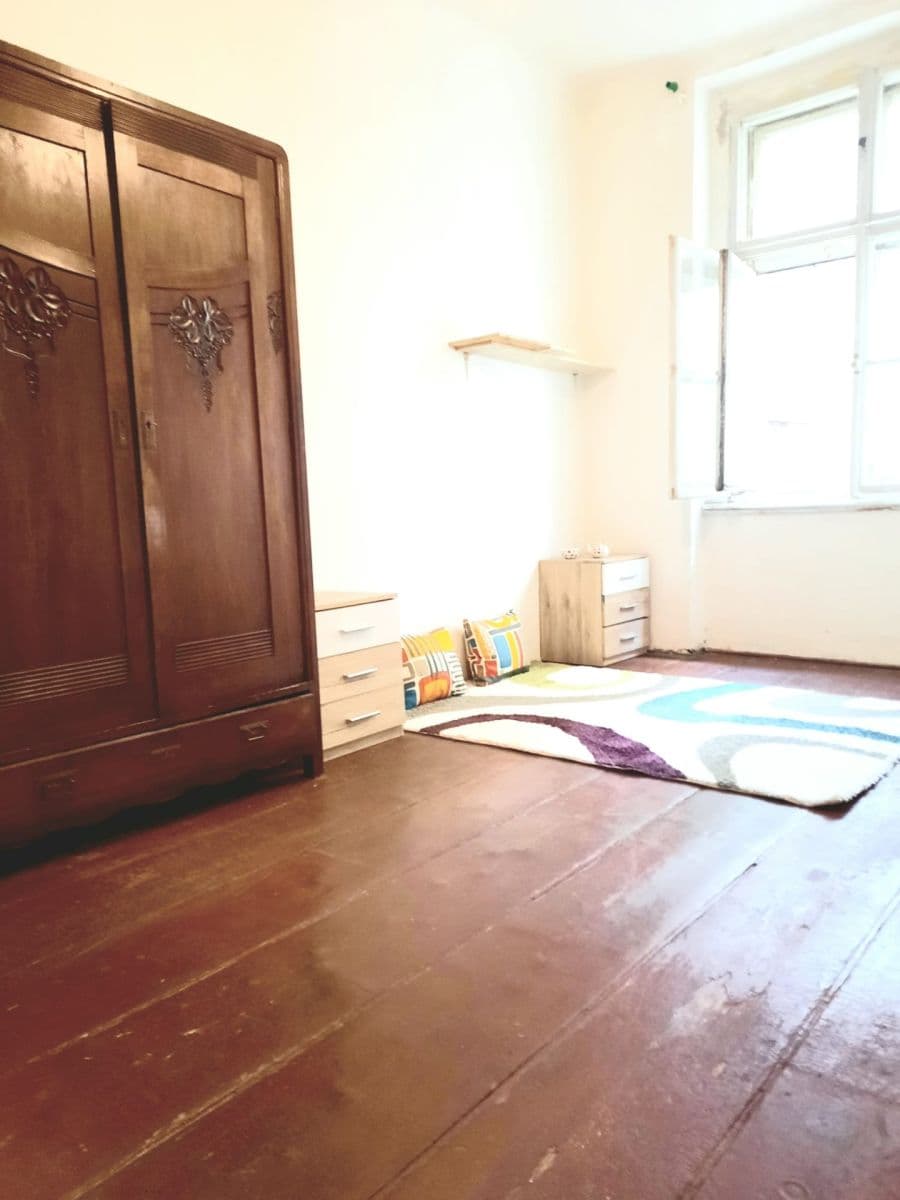 Pronájem bytu 3+1 92 m², Krásova, Praha, Praha Pronájem bytu 3+1 92 m², Krásova, Praha, Praha