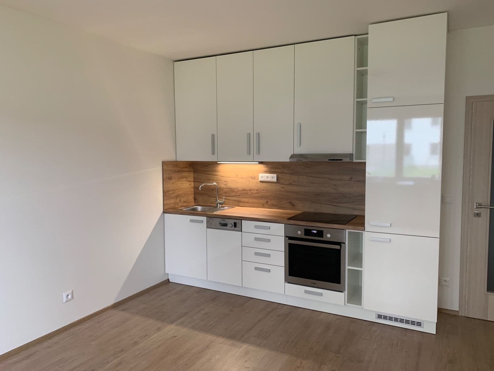 Pronájem bytu 2+kk 51 m², Svatošových, Praha, Praha Pronájem bytu 2+kk 51 m², Svatošových, Praha, Praha