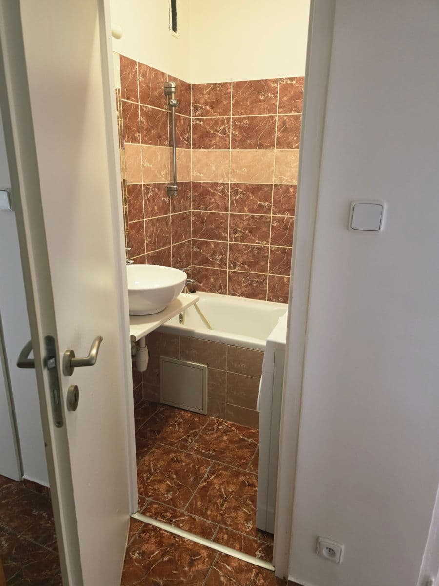 Pronájem bytu 2+1 53 m², Práčská, Praha, Praha Pronájem bytu 2+1 53 m², Práčská, Praha, Praha
