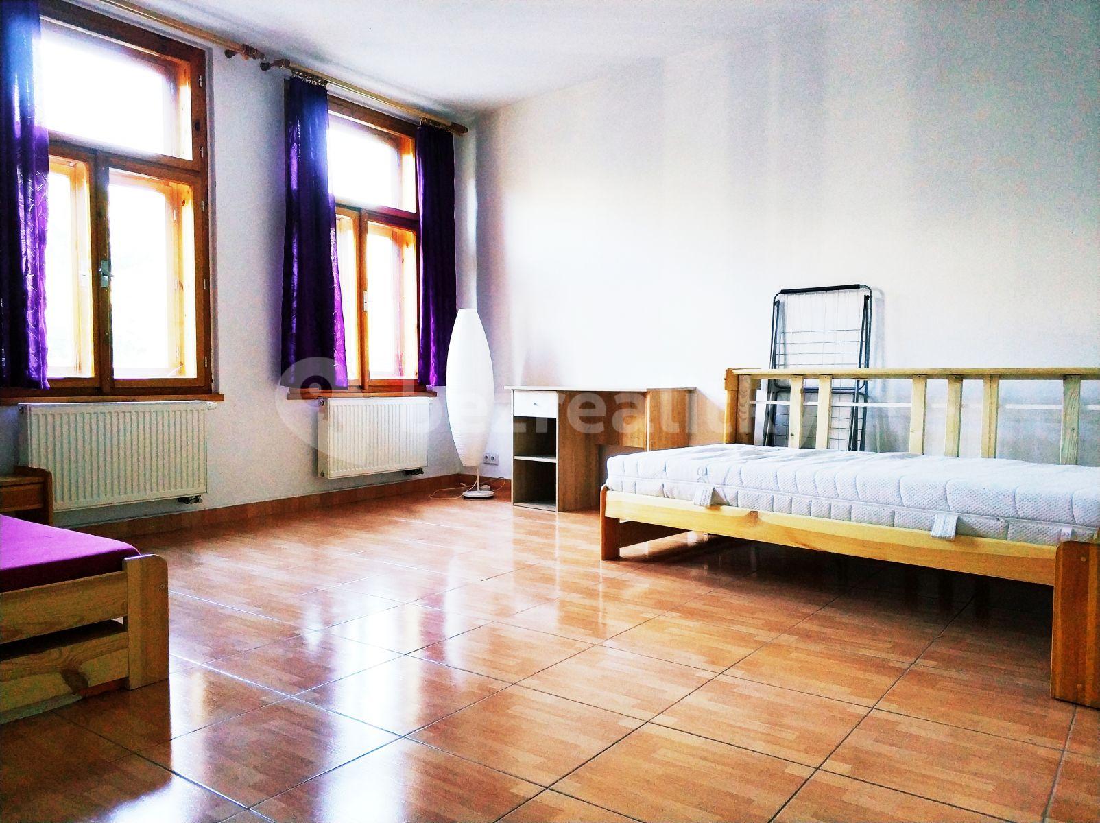 Pronájem bytu 3+1 75 m², Francouzská, Praha, Praha