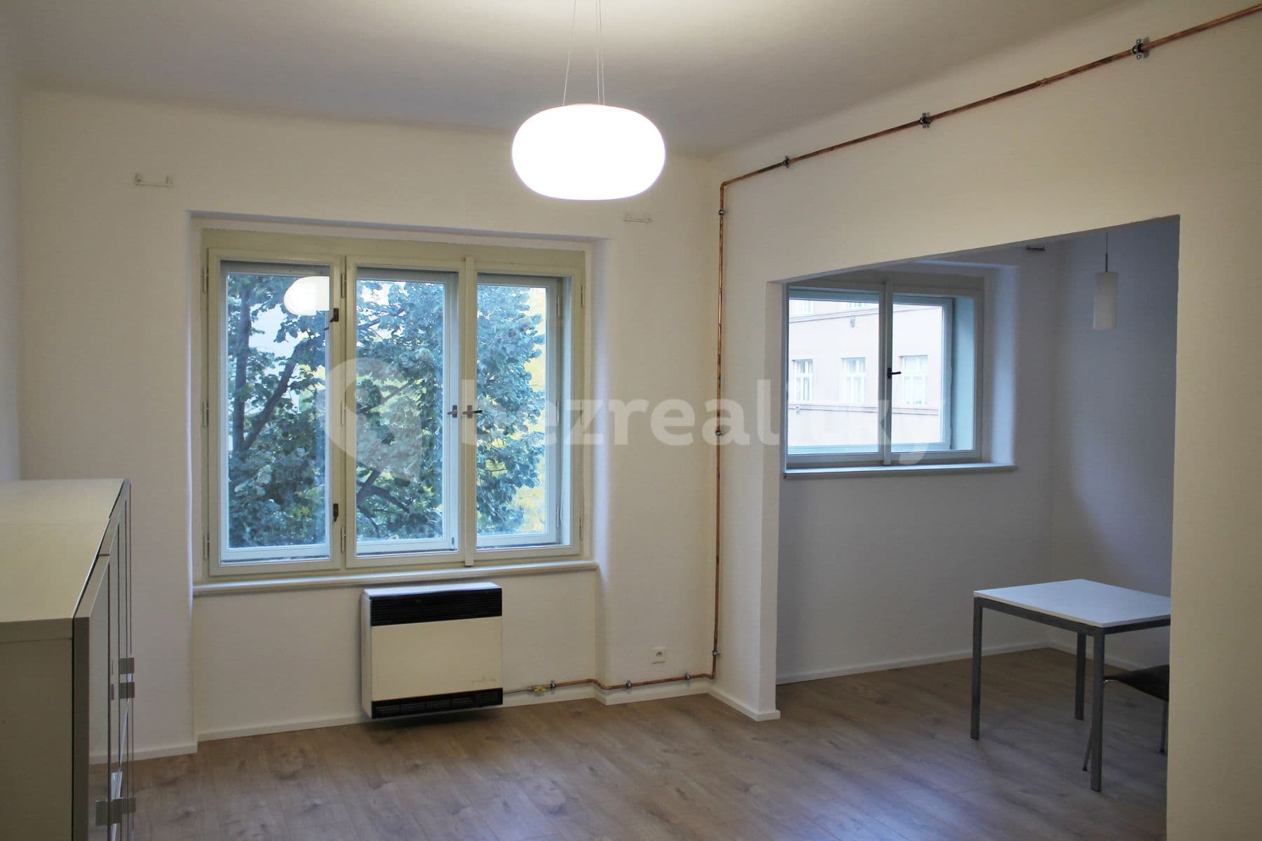 Pronájem bytu 1+kk 36 m², Radhošťská, Praha, Praha Pronájem bytu 1+kk 36 m², Radhošťská, Praha, Praha