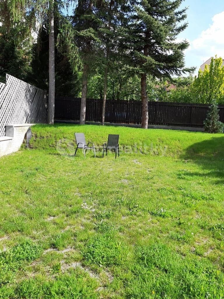 Pronájem bytu 2+kk 37 m², Pod Karlovarskou Silnicí, Praha, Praha Pronájem bytu 2+kk 37 m², Pod Karlovarskou Silnicí, Praha, Praha