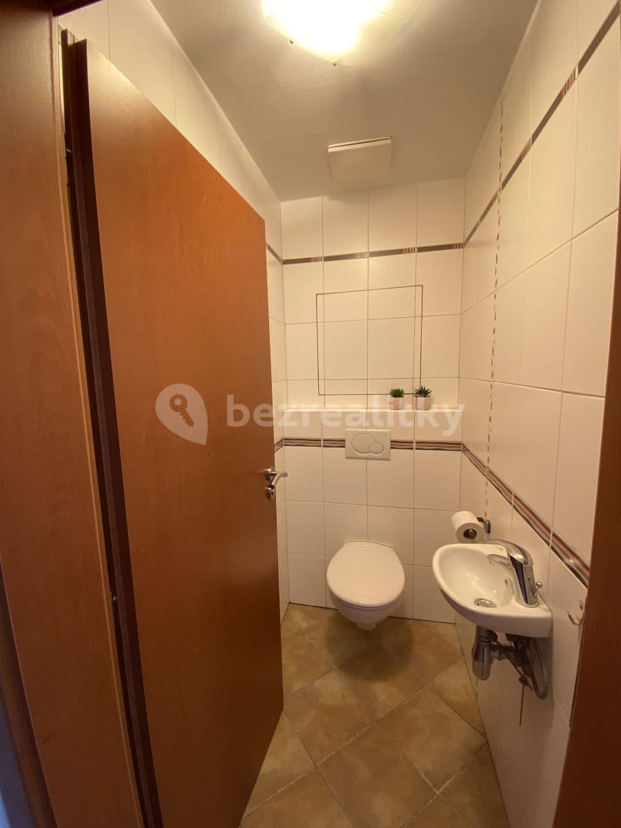 Pronájem bytu 2+kk 69 m², Přeštická, Praha, Praha Pronájem bytu 2+kk 69 m², Přeštická, Praha, Praha