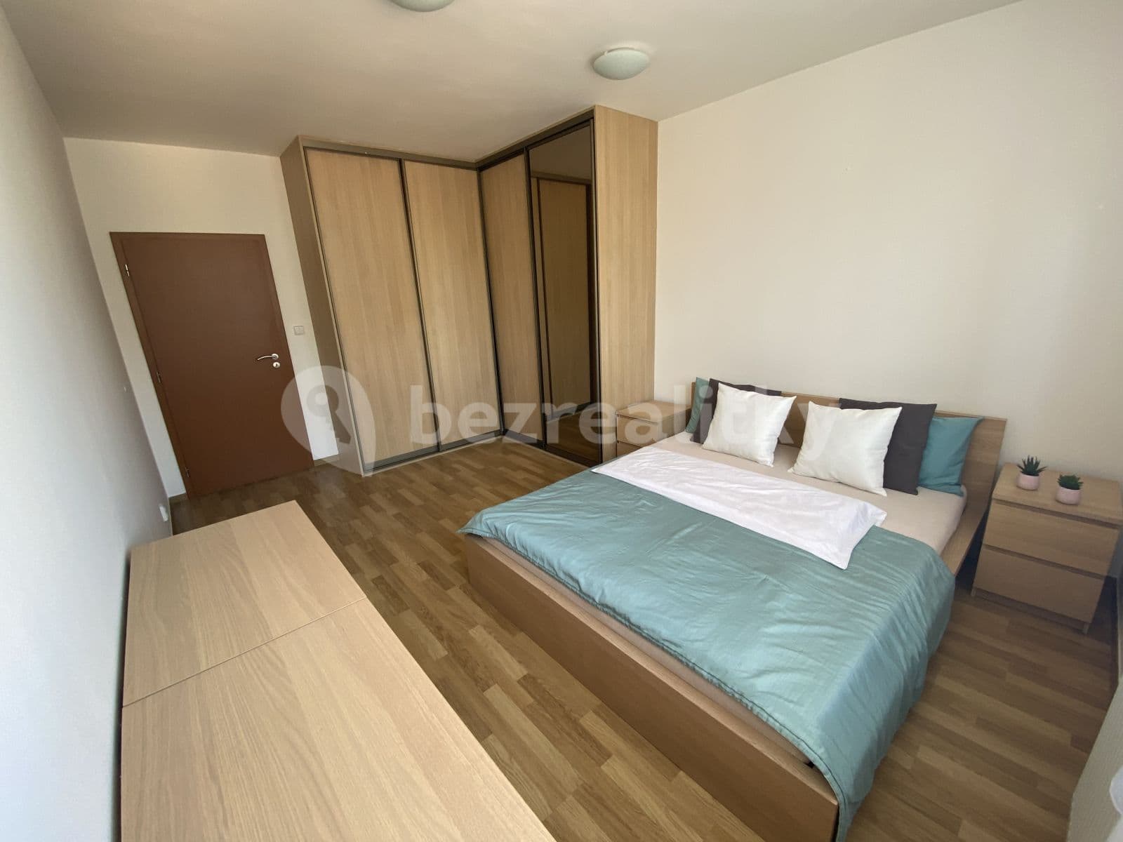 Pronájem bytu 2+kk 69 m², Přeštická, Praha, Praha Pronájem bytu 2+kk 69 m², Přeštická, Praha, Praha