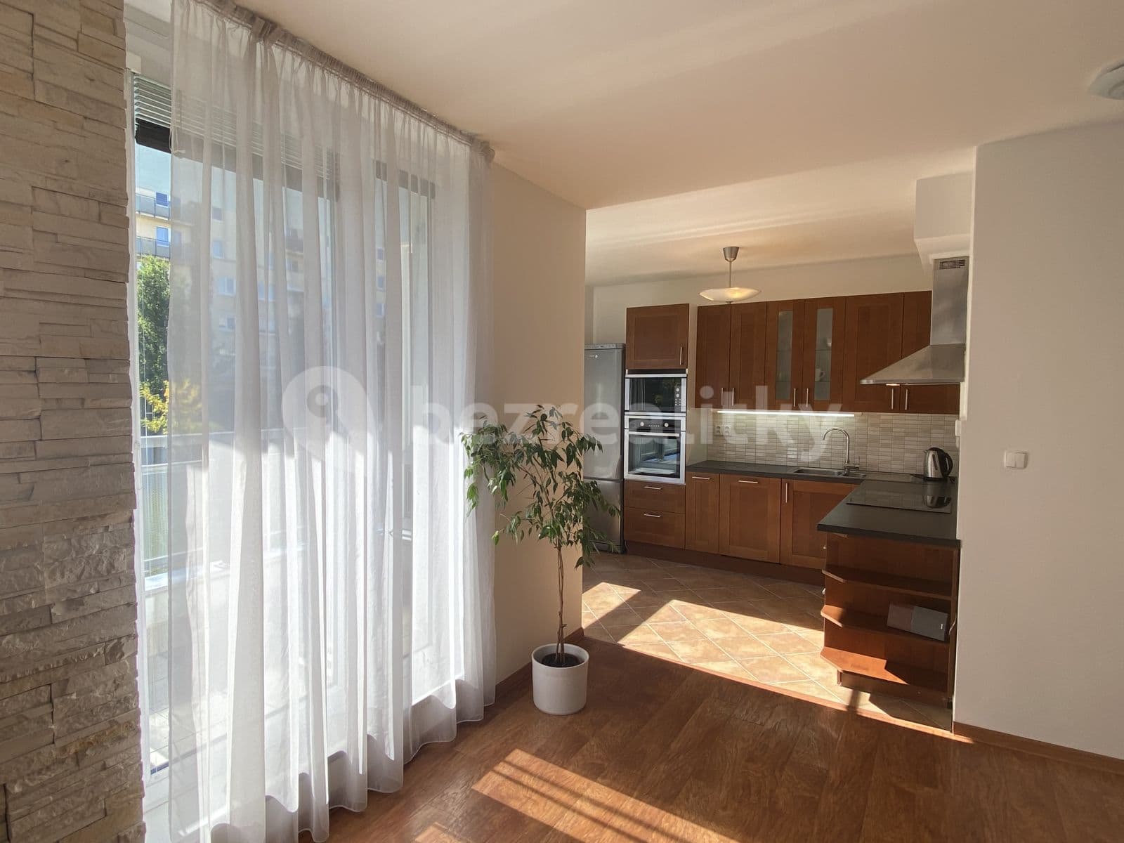 Pronájem bytu 2+kk 69 m², Přeštická, Praha, Praha Pronájem bytu 2+kk 69 m², Přeštická, Praha, Praha