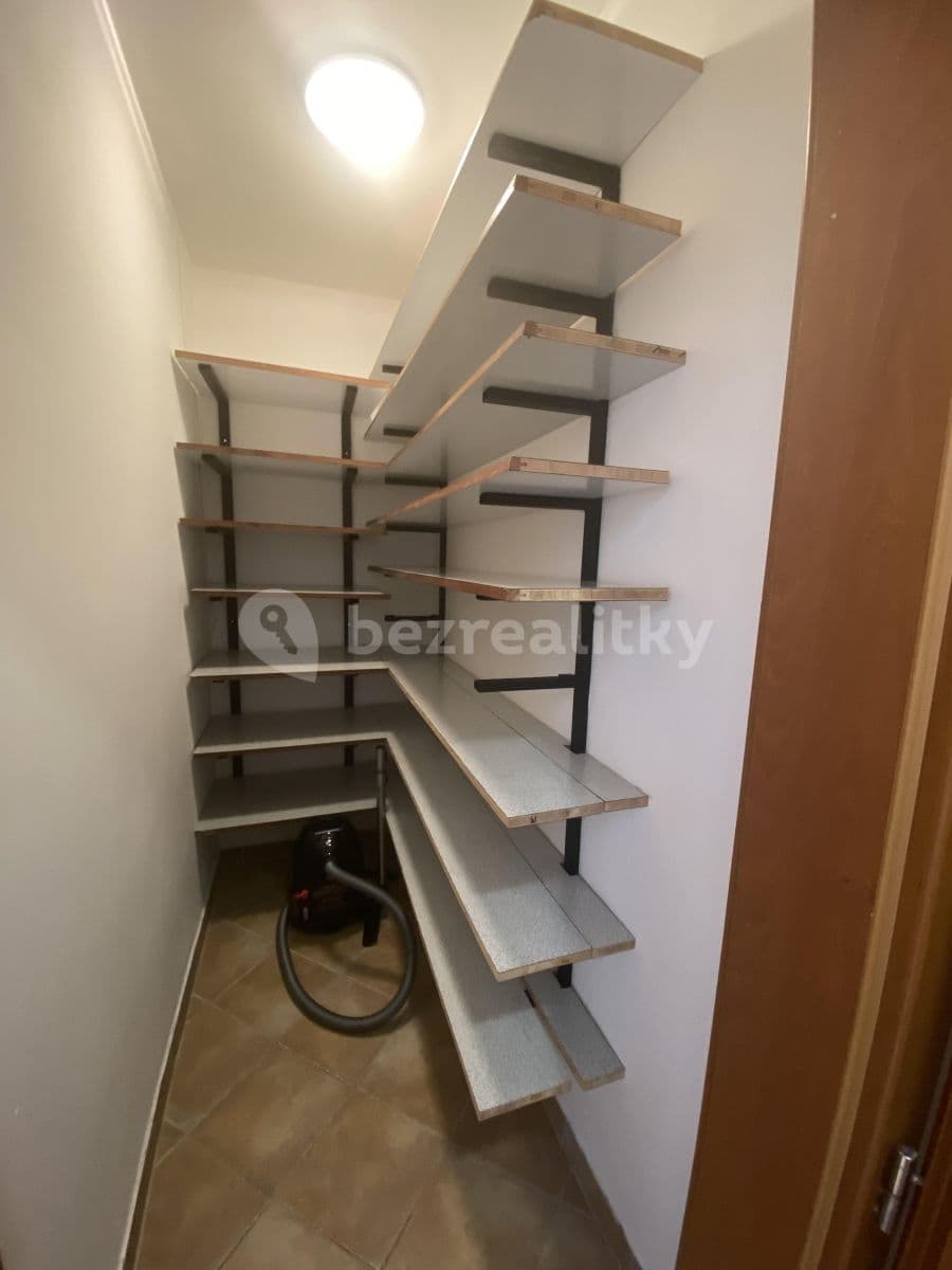 Pronájem bytu 2+kk 69 m², Přeštická, Praha, Praha Pronájem bytu 2+kk 69 m², Přeštická, Praha, Praha