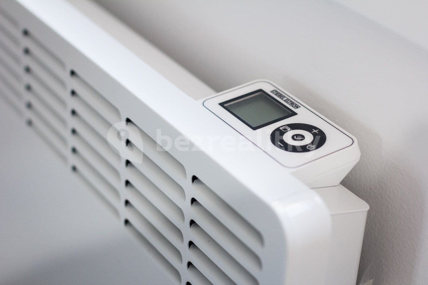 Pronájem bytu 2+kk 40 m², Podplukovníka Sochora, Praha, Praha Pronájem bytu 2+kk 40 m², Podplukovníka Sochora, Praha, Praha