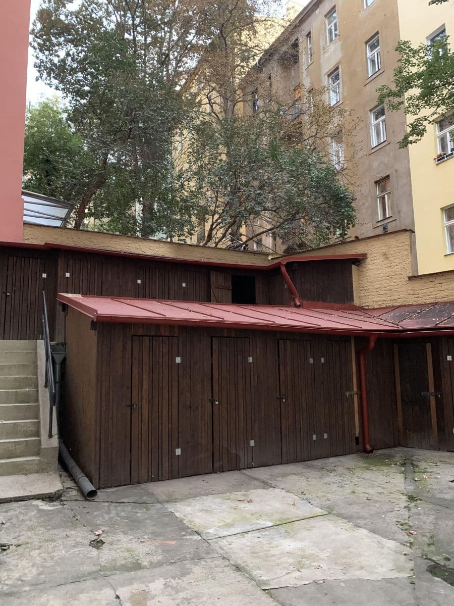 Pronájem bytu 1+1 37 m², Seifertova, Praha, Praha Pronájem bytu 1+1 37 m², Seifertova, Praha, Praha