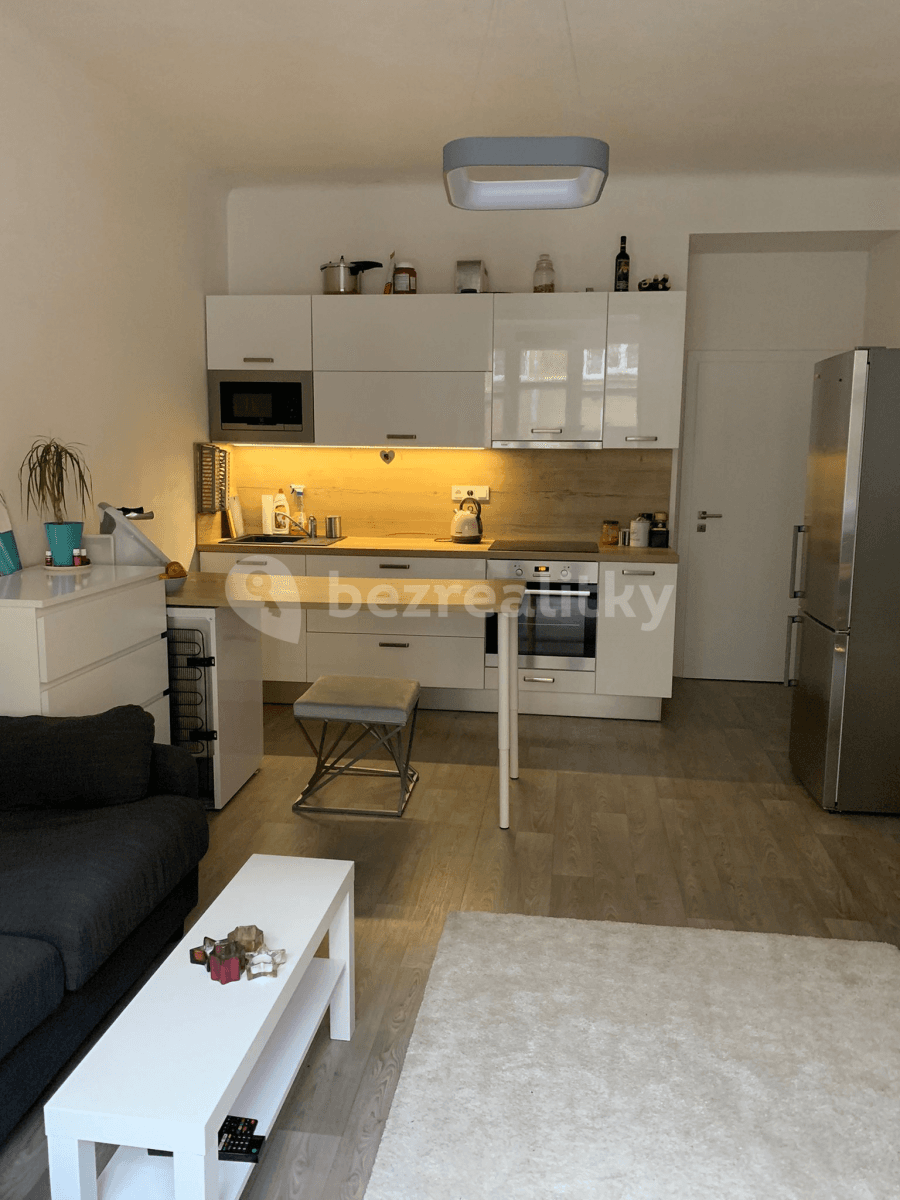 Pronájem bytu 2+kk 42 m², Žerotínova, Praha, Praha Pronájem bytu 2+kk 42 m², Žerotínova, Praha, Praha