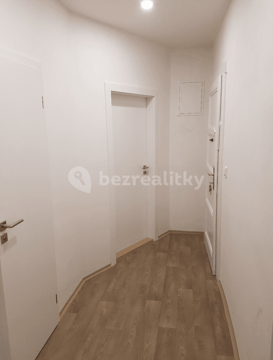 Pronájem bytu 2+kk 42 m², Žerotínova, Praha, Praha Pronájem bytu 2+kk 42 m², Žerotínova, Praha, Praha
