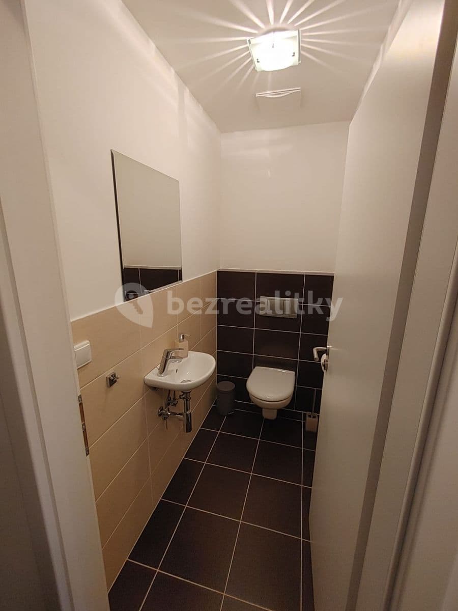 Pronájem bytu 3+kk 82 m², U Svobodárny, Praha, Praha Pronájem bytu 3+kk 82 m², U Svobodárny, Praha, Praha