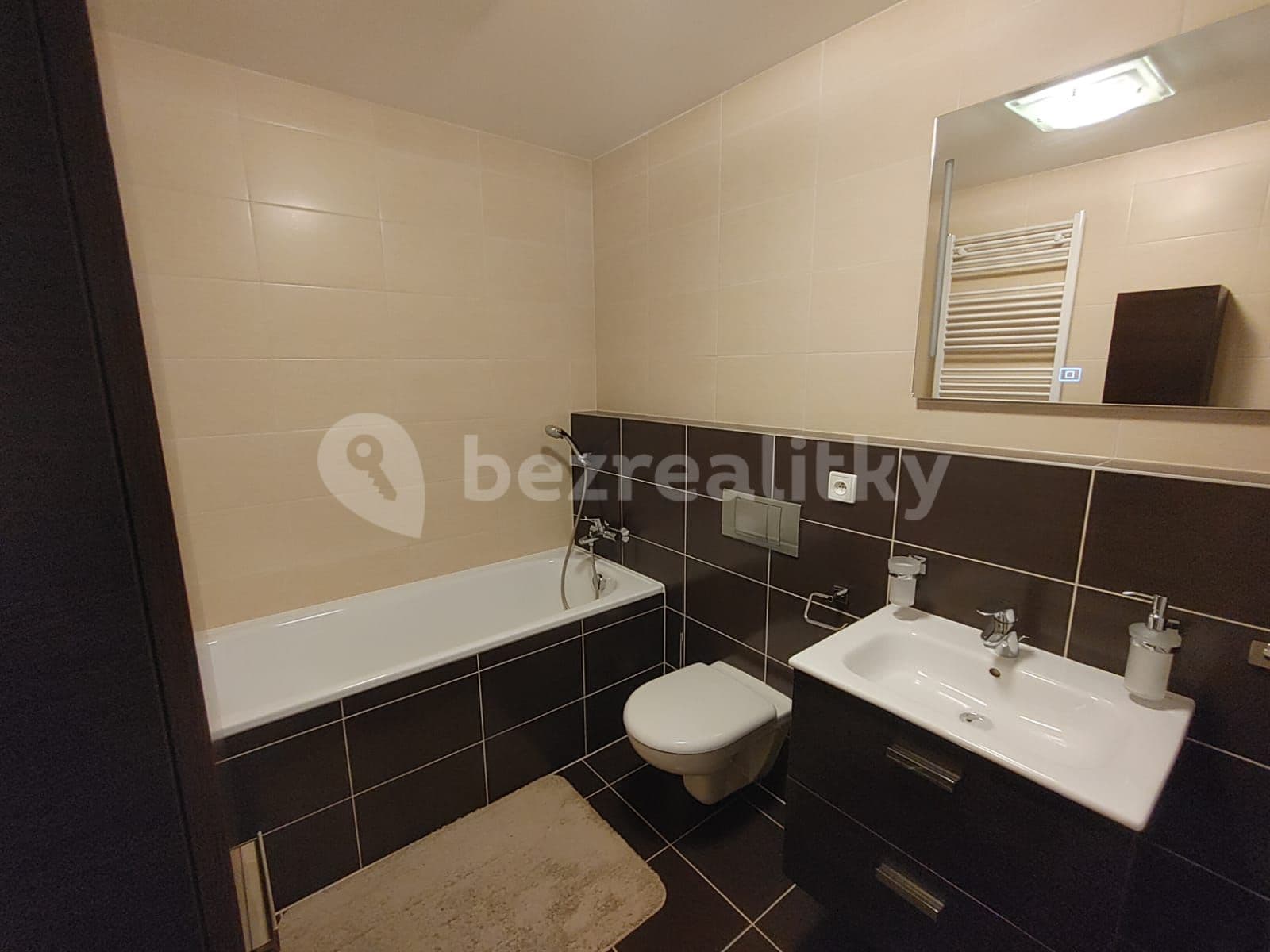 Pronájem bytu 3+kk 82 m², U Svobodárny, Praha, Praha Pronájem bytu 3+kk 82 m², U Svobodárny, Praha, Praha