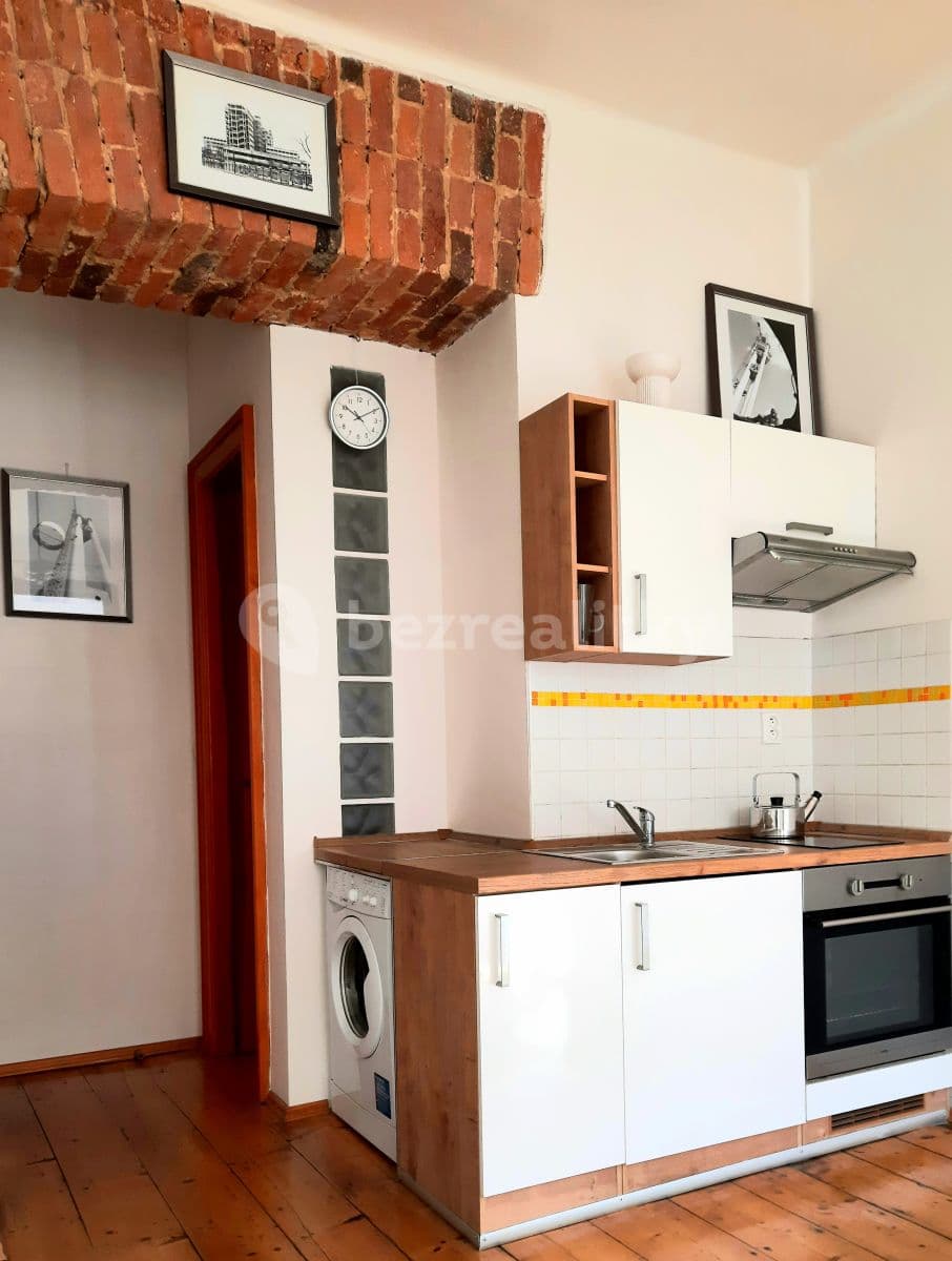 Pronájem bytu 1+kk 27 m², Vlkova, Praha, Praha Pronájem bytu 1+kk 27 m², Vlkova, Praha, Praha