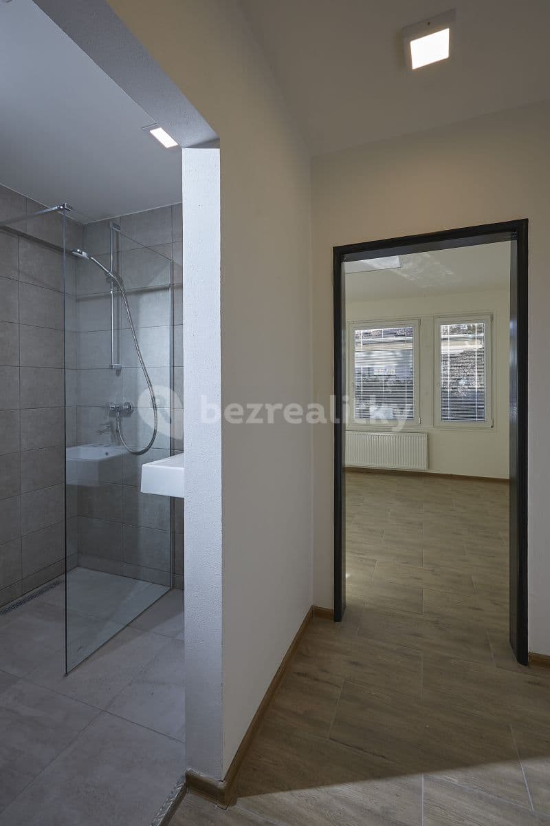 Pronájem bytu Garsoniéra 18 m², Klánova, Praha, Praha Pronájem bytu Garsoniéra 18 m², Klánova, Praha, Praha