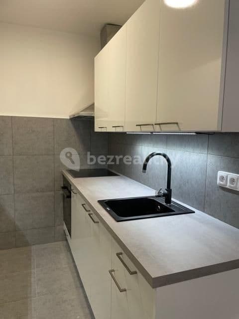 Pronájem bytu 2+kk 45 m², Famfulíkova, Praha, Praha Pronájem bytu 2+kk 45 m², Famfulíkova, Praha, Praha