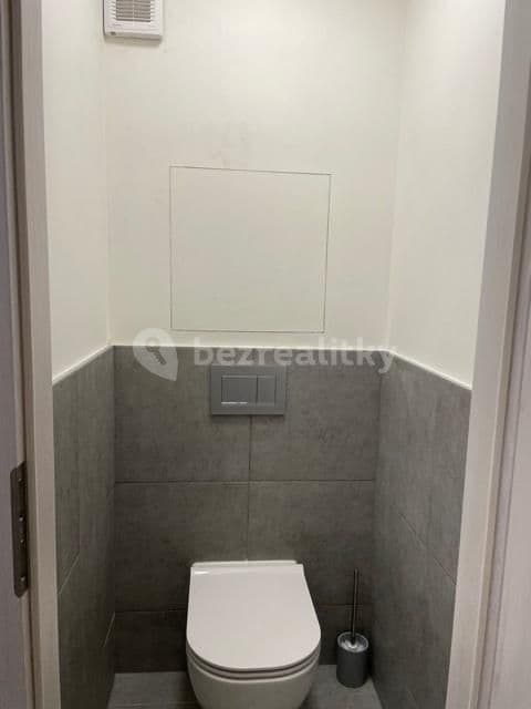 Pronájem bytu 2+kk 45 m², Famfulíkova, Praha, Praha Pronájem bytu 2+kk 45 m², Famfulíkova, Praha, Praha