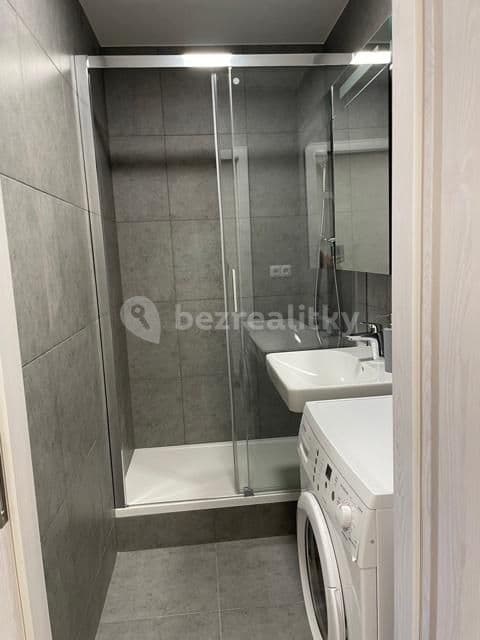 Pronájem bytu 2+kk 45 m², Famfulíkova, Praha, Praha Pronájem bytu 2+kk 45 m², Famfulíkova, Praha, Praha