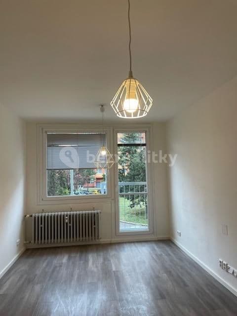 Pronájem bytu 2+kk 45 m², Famfulíkova, Praha, Praha Pronájem bytu 2+kk 45 m², Famfulíkova, Praha, Praha