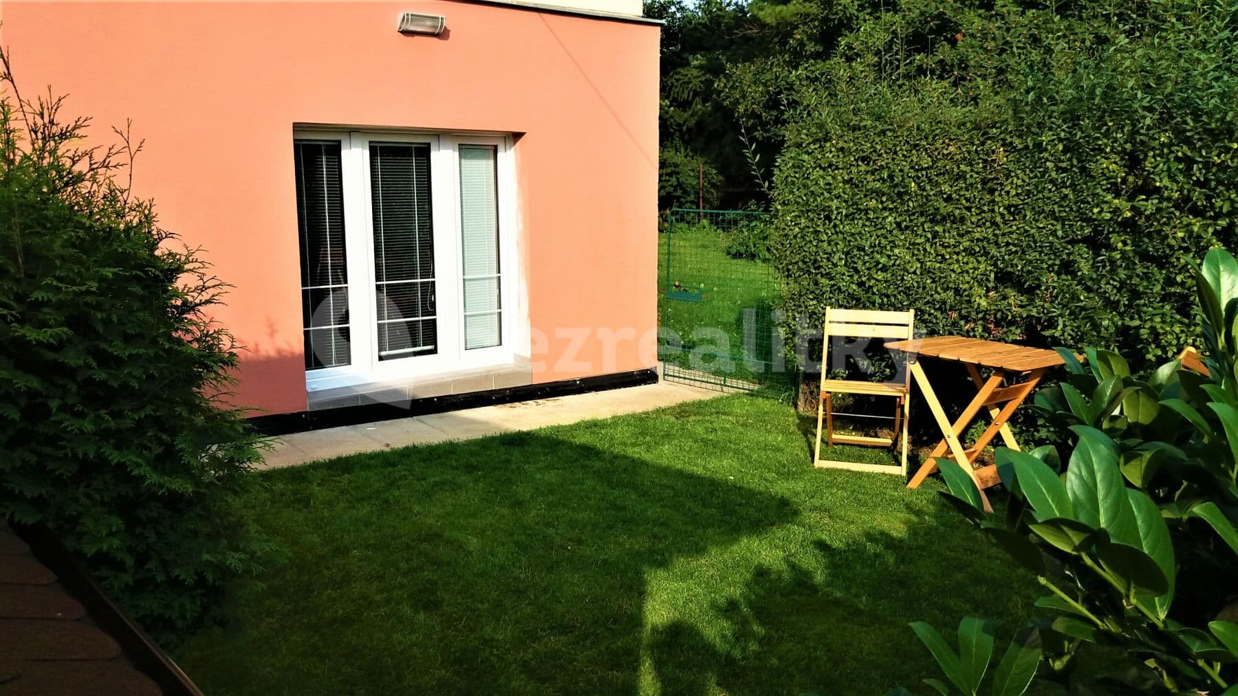 Pronájem bytu 1+kk 33 m², Nad Zámečkem, Praha, Praha Pronájem bytu 1+kk 33 m², Nad Zámečkem, Praha, Praha