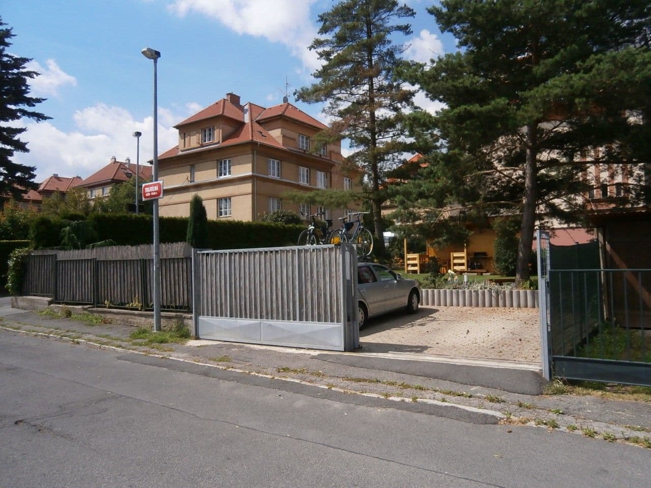 Pronájem bytu 1+kk 33 m², Nad Zámečkem, Praha, Praha Pronájem bytu 1+kk 33 m², Nad Zámečkem, Praha, Praha