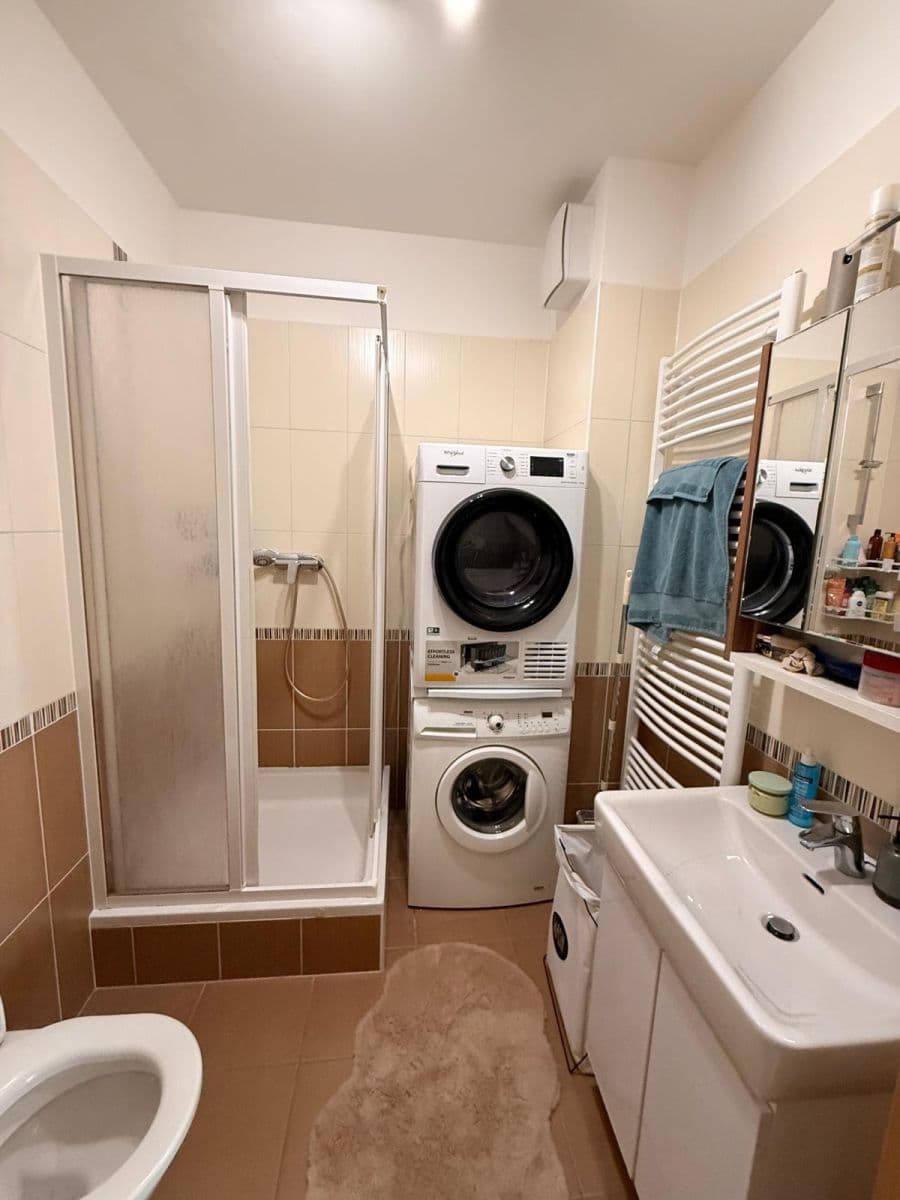 Pronájem bytu 1+1 50 m², Práčská, Praha, Praha Pronájem bytu 1+1 50 m², Práčská, Praha, Praha