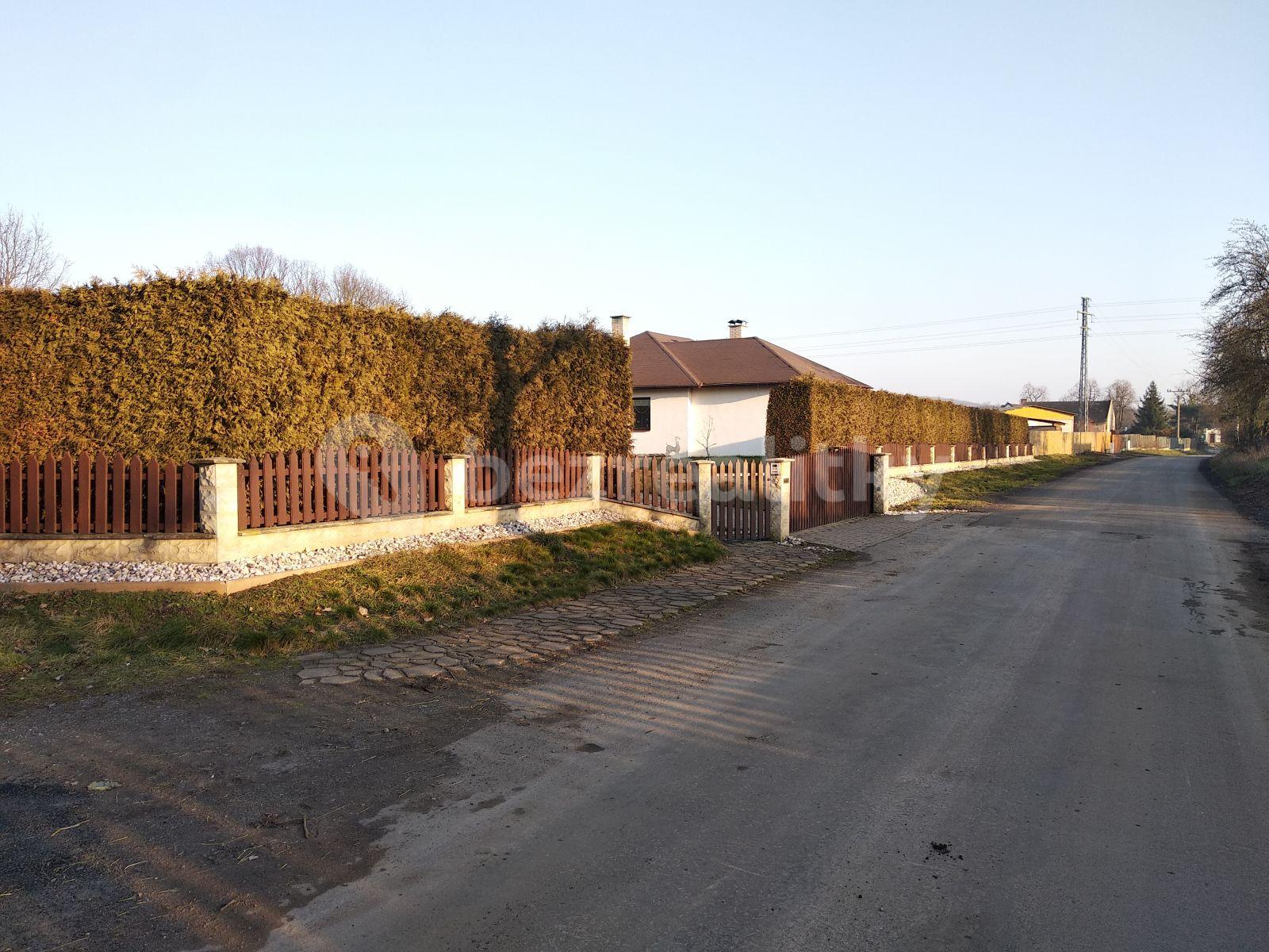 Prodej pozemku 333 m², Ptýrov, Středočeský kraj
