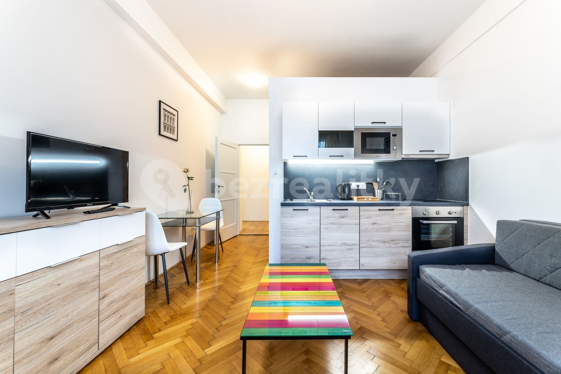 Pronájem bytu 1+kk 28 m², Revoluční, Praha, Praha Pronájem bytu 1+kk 28 m², Revoluční, Praha, Praha