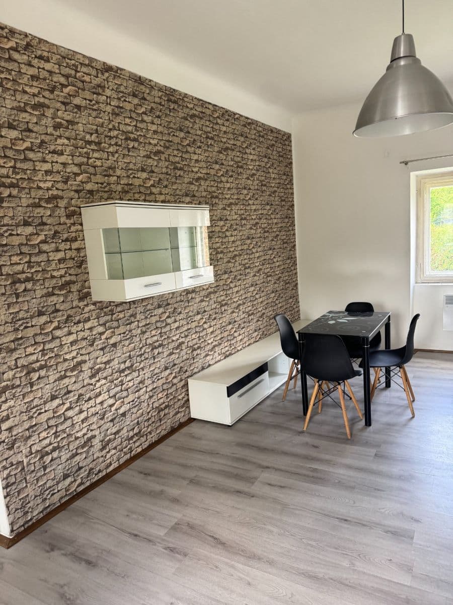 Pronájem bytu 3+kk 73 m², Rýznerova, Únětice, Středočeský kraj Pronájem bytu 3+kk 73 m², Rýznerova, Únětice, Středočeský kraj