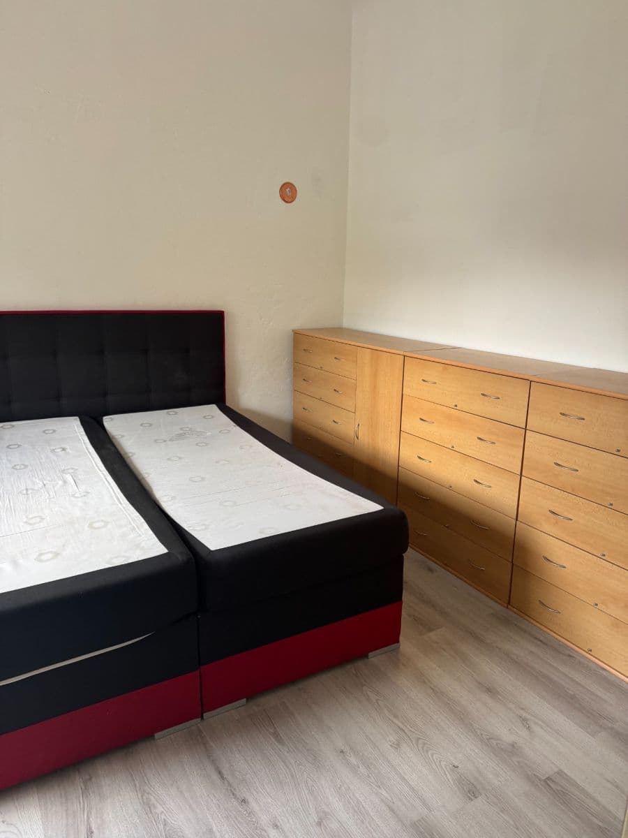 Pronájem bytu 3+kk 73 m², Rýznerova, Únětice, Středočeský kraj Pronájem bytu 3+kk 73 m², Rýznerova, Únětice, Středočeský kraj