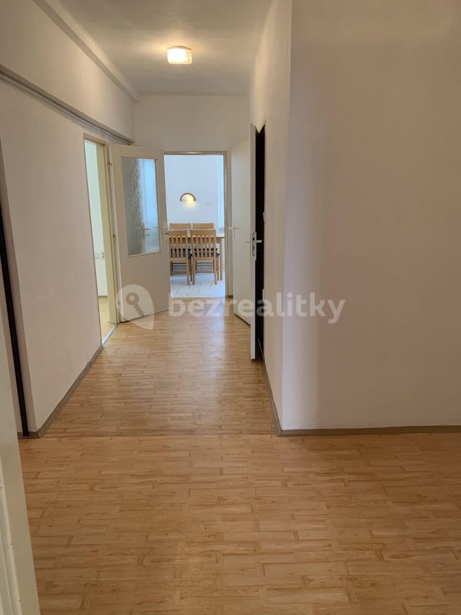 Pronájem bytu 2+1 68 m², U Libeňského pivovaru, Praha, Praha Pronájem bytu 2+1 68 m², U Libeňského pivovaru, Praha, Praha