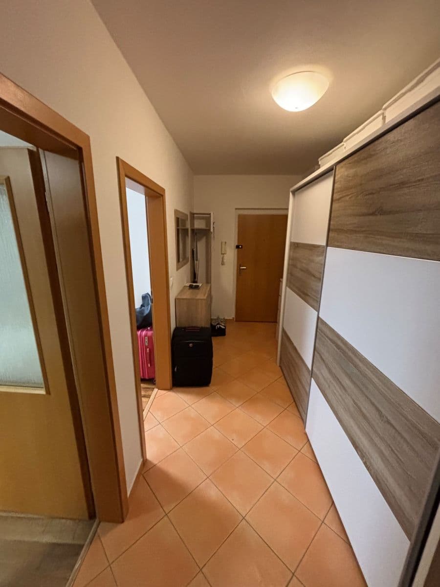 Pronájem bytu 2+kk 55 m², Kovanecká, Praha, Praha Pronájem bytu 2+kk 55 m², Kovanecká, Praha, Praha