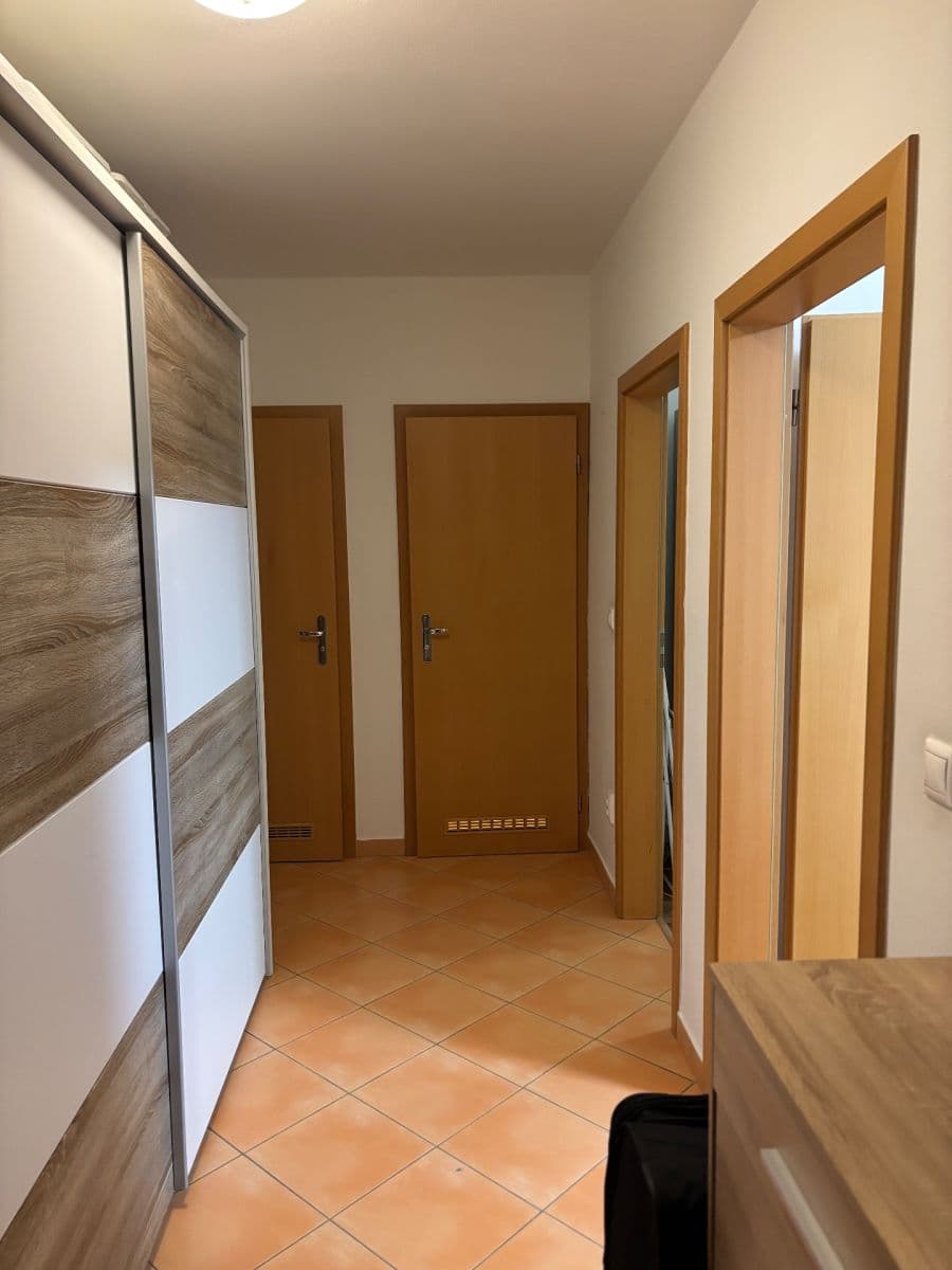 Pronájem bytu 2+kk 55 m², Kovanecká, Praha, Praha Pronájem bytu 2+kk 55 m², Kovanecká, Praha, Praha
