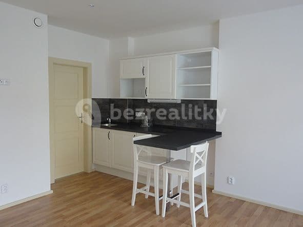 Pronájem bytu 1+kk 34 m², Albertova, Hradec Králové, Královéhradecký kraj Pronájem bytu 1+kk 34 m², Albertova, Hradec Králové, Královéhradecký kraj