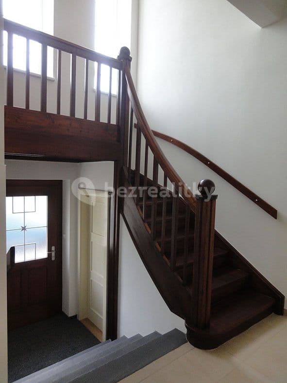 Pronájem bytu 1+kk 34 m², Albertova, Hradec Králové, Královéhradecký kraj Pronájem bytu 1+kk 34 m², Albertova, Hradec Králové, Královéhradecký kraj