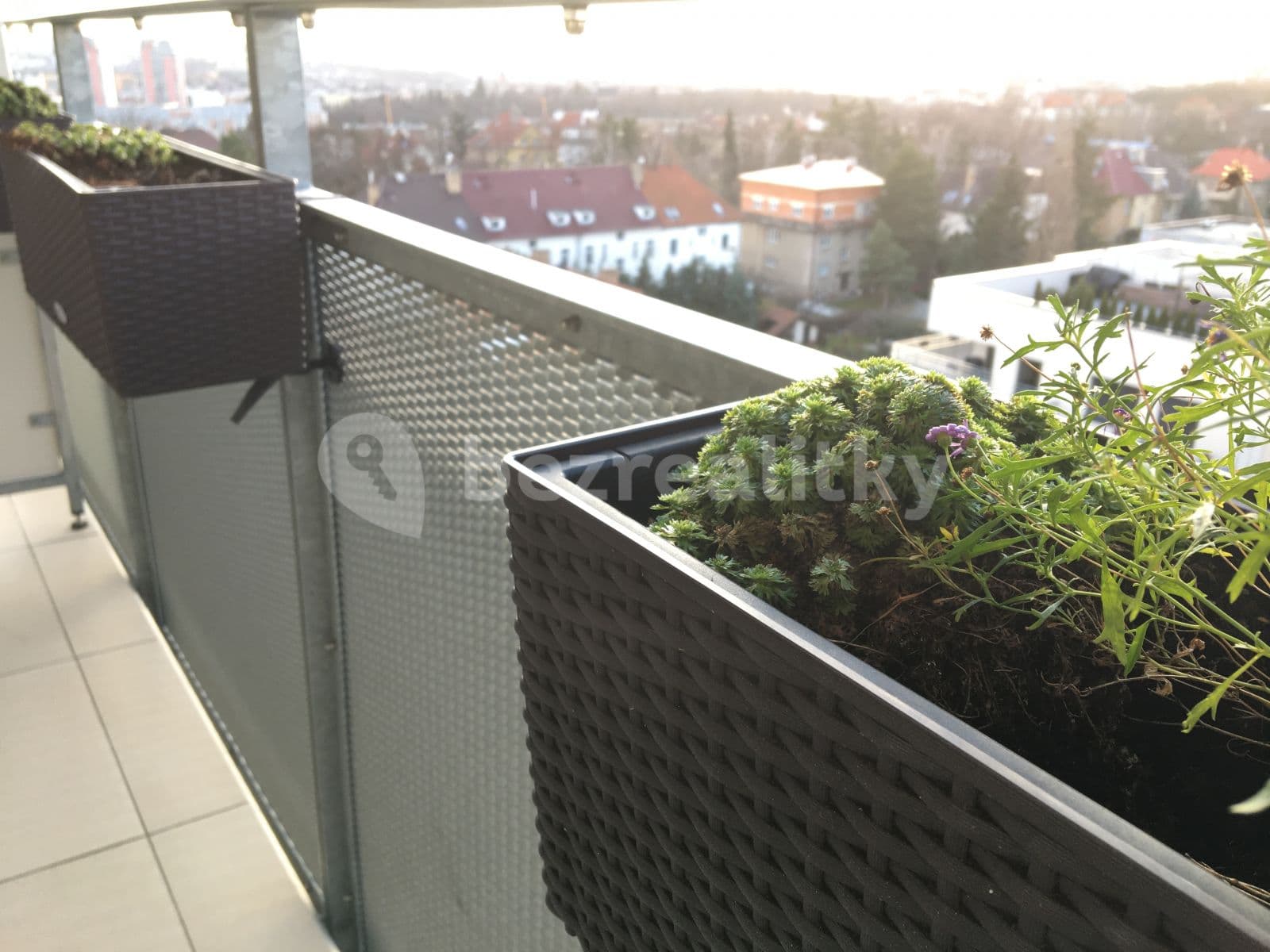 Pronájem bytu 1+kk 38 m², Zvěřinova, Praha, Praha Pronájem bytu 1+kk 38 m², Zvěřinova, Praha, Praha