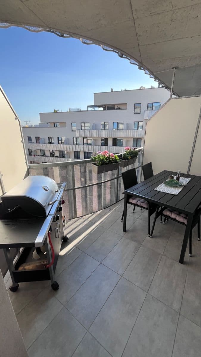 Pronájem bytu 2+kk 61 m², Zvěřinova, Praha, Praha Pronájem bytu 2+kk 61 m², Zvěřinova, Praha, Praha
