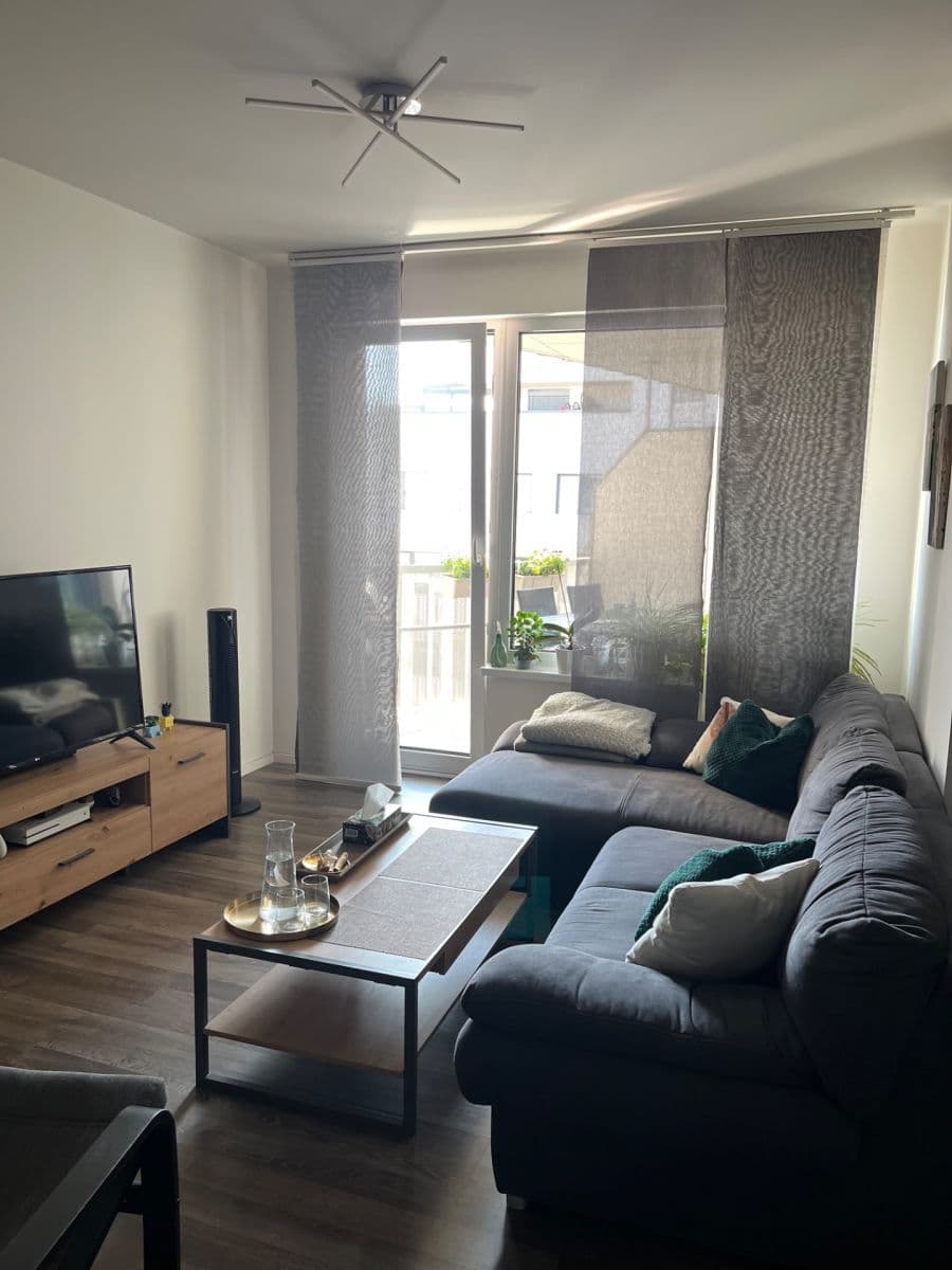 Pronájem bytu 2+kk 61 m², Zvěřinova, Praha, Praha Pronájem bytu 2+kk 61 m², Zvěřinova, Praha, Praha